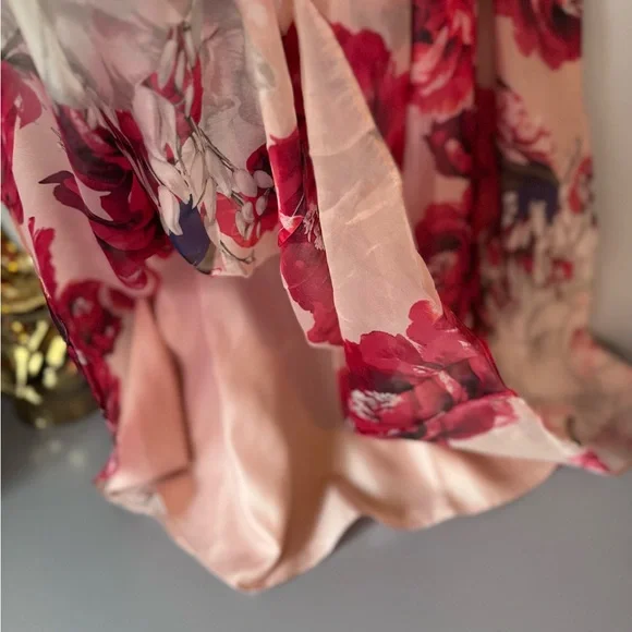 White House Black Market Red Floral Organza Dress Peach Satin Black Accents 10 - Picture 4 of 16